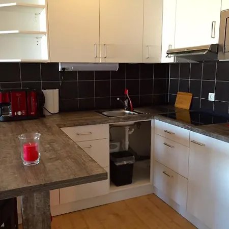 Mond - Naehe Hauptbahnhof Mit Balkon * براونشفايغ